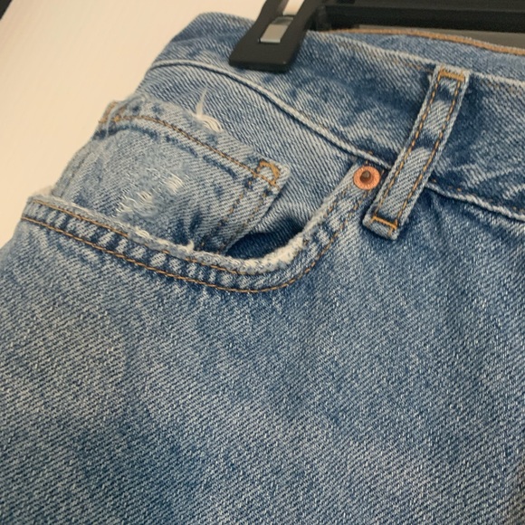 Forever 21 Mom Jeans 🤍 - Picture 4 of 6